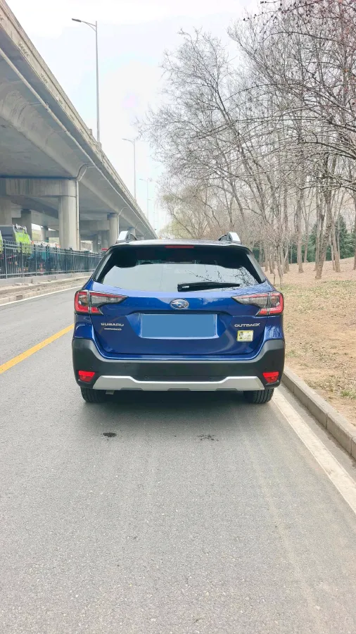 2022 Subaru Outback 2.5L 169HP H4 CVT,autocango,china used car exporter,china ev exporter,chinese used car exporter,chinese used ev exporter