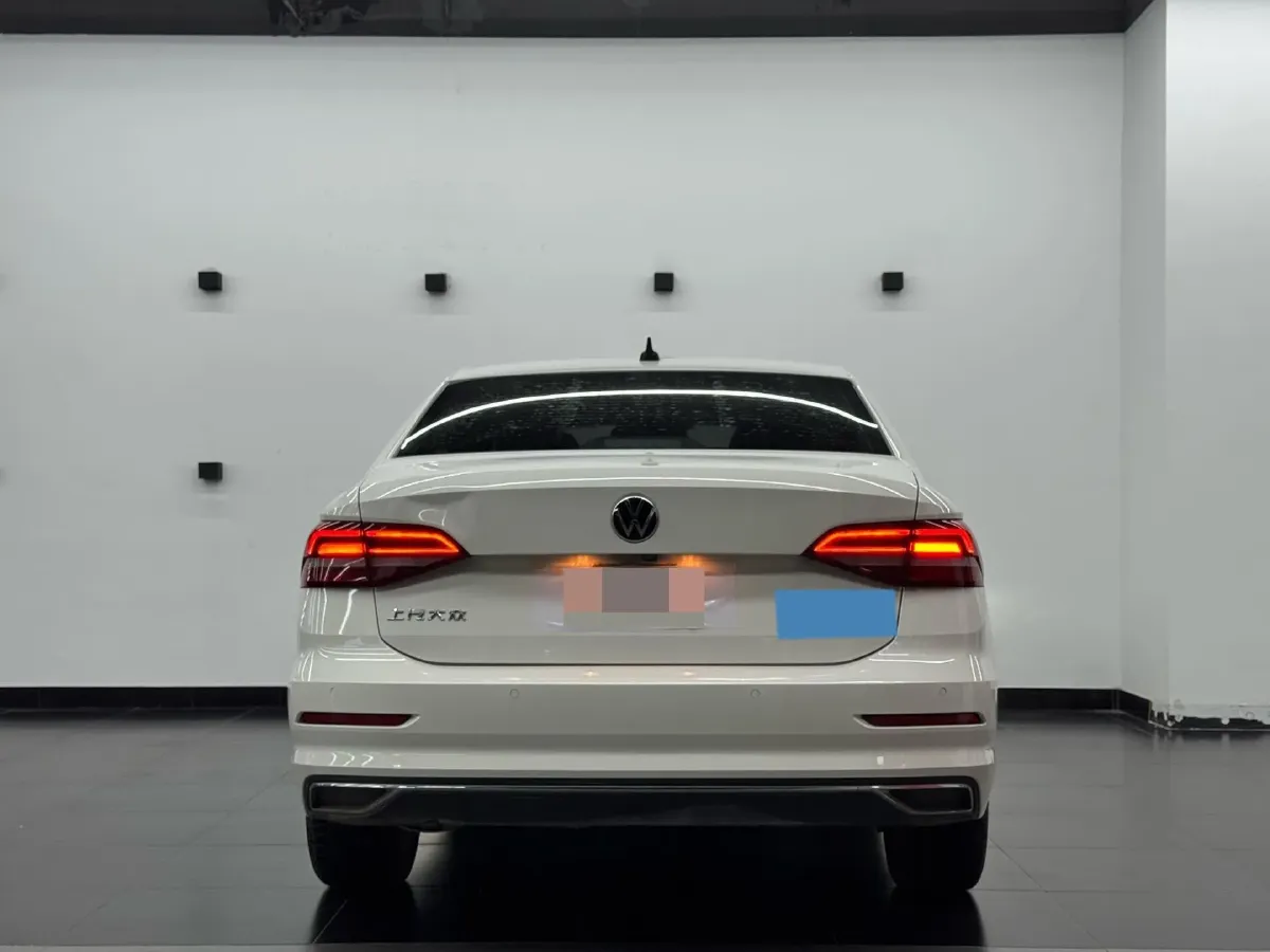 2022 Volkswagen T-Roc 1.4T 150HP L4 7DCT,autocango,china used car exporter,china ev exporter,chinese used car exporter,chinese used ev exporter