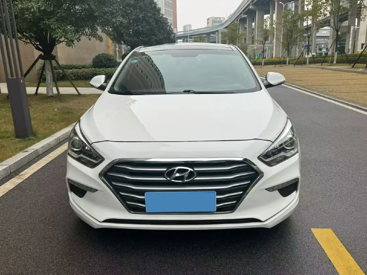 2017 Hyundai Mistra 1.8L 143HP L4 6AT,autocango,china used car exporter,china ev exporter,chinese used car exporter,chinese used ev exporter