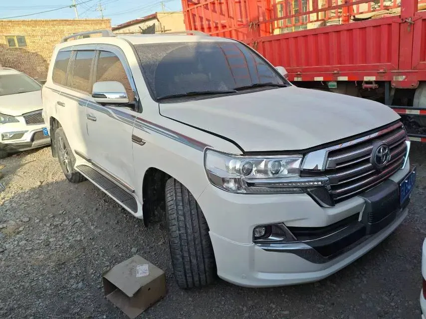 2017 Chevrolet Trax 1.4T 143HP L4 6MT,autocango,china used car exporter,china ev exporter,chinese used car exporter,chinese used ev exporter