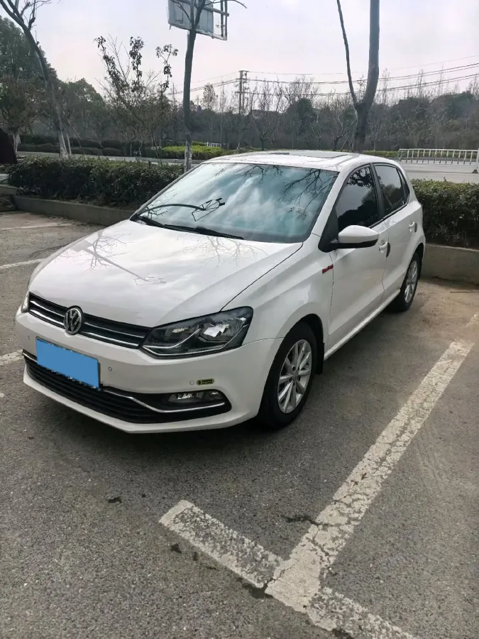 2016 Volkswagen Polo 1.6L 110HP L4 6AT,autocango,china used car exporter,china ev exporter,chinese used car exporter,chinese used ev exporter