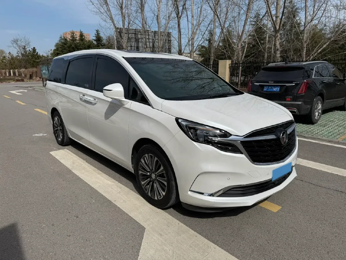 2021 Buick GL8 2.0T 237HP L4 9AT,autocango,china used car exporter,china ev exporter,chinese used car exporter,chinese used ev exporter