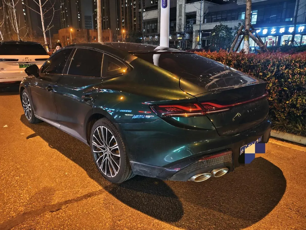 2023 MG 7 2.0T 261HP L4 9AT,autocango,china used car exporter,china ev exporter,chinese used car exporter,chinese used ev exporter