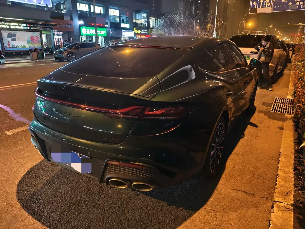 2023 MG 7 2.0T 261HP L4 9AT,autocango,china used car exporter,china ev exporter,chinese used car exporter,chinese used ev exporter