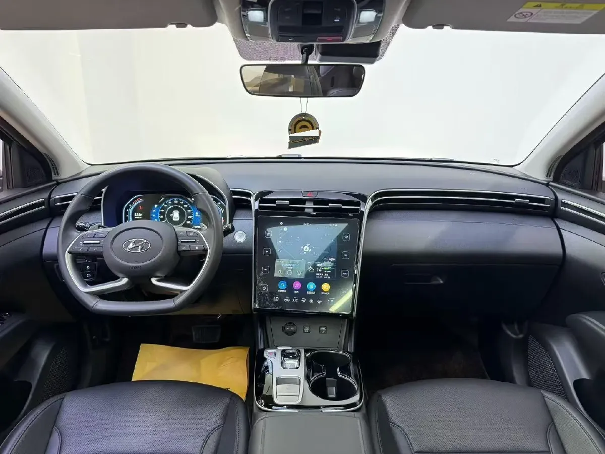 2023 Hyundai Tucson 1.5T 200HP L4 8AT,autocango,china used car exporter,china ev exporter,chinese used car exporter,chinese used ev exporter