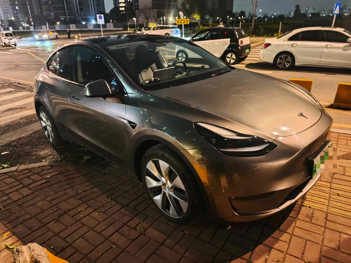 2022 BMW 3 Series 2.0T 184HP L4 8AT,autocango,china used car exporter,china ev exporter,chinese used car exporter,chinese used ev exporter