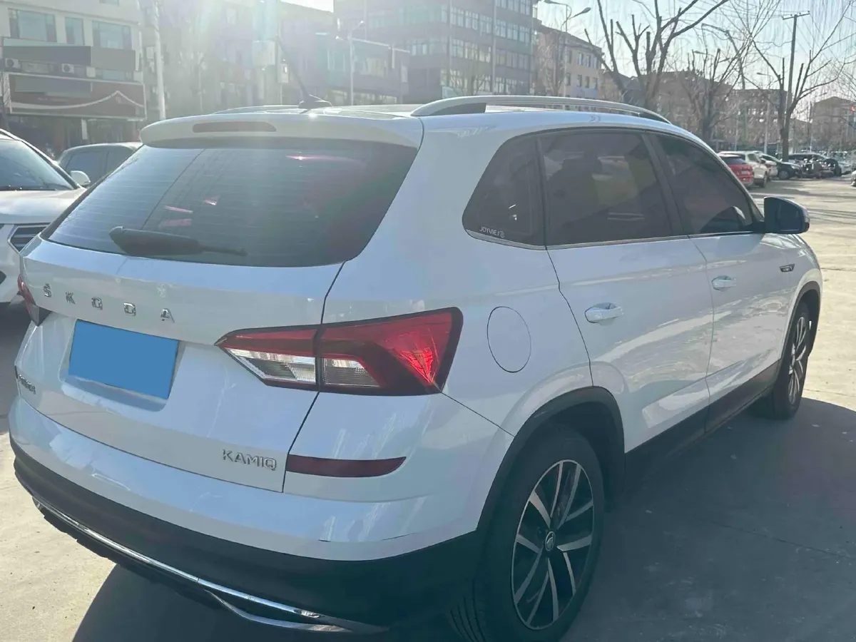 2023 Skoda Kamiq 1.5L 109HP L4 6AT,autocango,china used car exporter,china ev exporter,chinese used car exporter,chinese used ev exporter