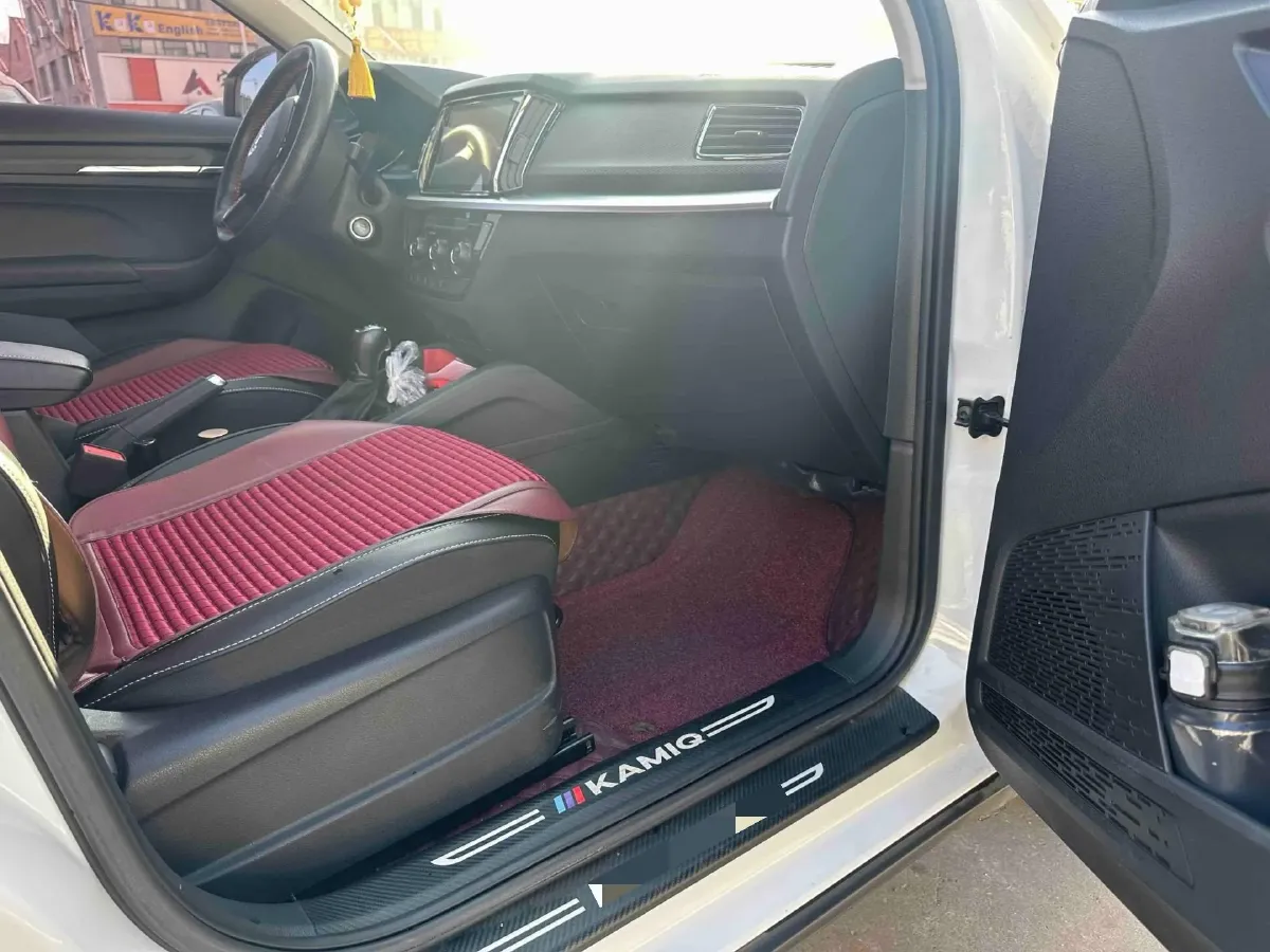 2023 Skoda Kamiq 1.5L 109HP L4 6AT,autocango,china used car exporter,china ev exporter,chinese used car exporter,chinese used ev exporter