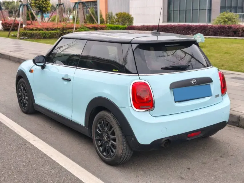 2018 ChangAn CS75 1.5T 156HP L4 PHEV 12.96KWH,autocango,china used car exporter,china ev exporter,chinese used car exporter,chinese used ev exporter