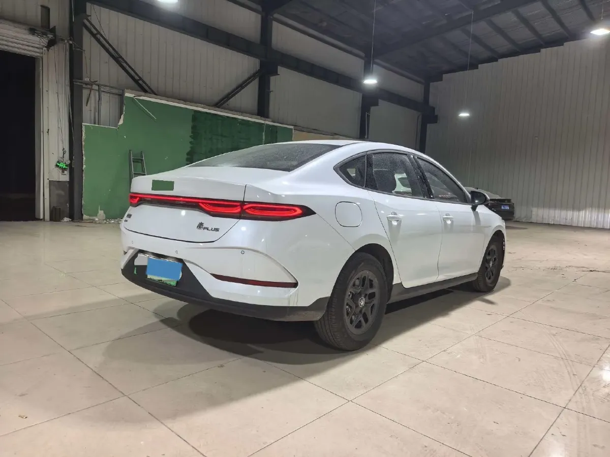 2025 BYD Qin Plus 1.5L 101HP L4 E-CVT PHEV 7.68KWH,autocango,china used car exporter,china ev exporter,chinese used car exporter,chinese used ev exporter