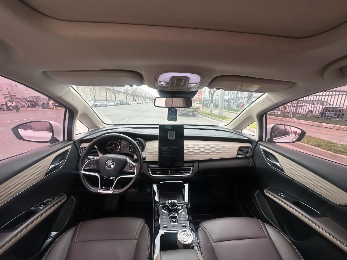 2022 Exceed LXC-DM 1.5T 156HP L4 3DHT PHEV 19.27KWH,autocango,china used car exporter,china ev exporter,chinese used car exporter,chinese used ev exporter