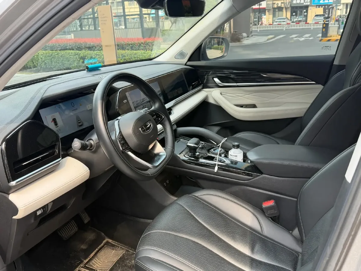 2023 Geely Monjaro 2.0T 238HP L4 8AT,autocango,china used car exporter,china ev exporter,chinese used car exporter,chinese used ev exporter