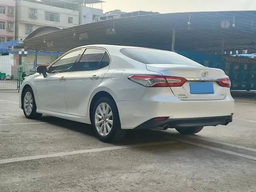 2018 Toyota Camry 2.0L 169HP L4 6AT,autocango,china used car exporter,china ev exporter,chinese used car exporter,chinese used ev exporter