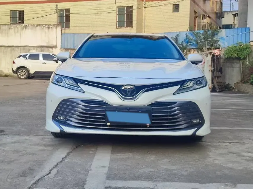 2018 Toyota Camry 2.0L 169HP L4 6AT,autocango,china used car exporter,china ev exporter,chinese used car exporter,chinese used ev exporter