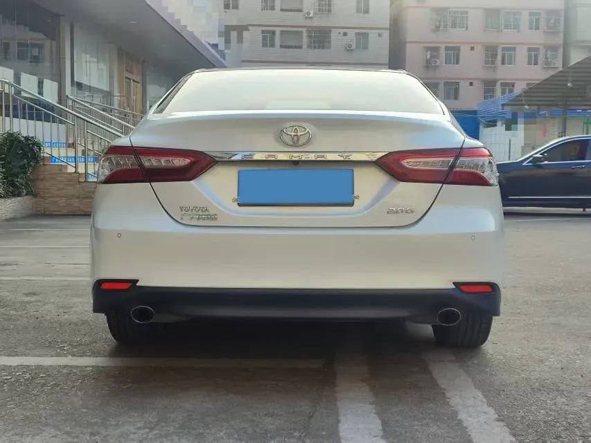 2018 Toyota Camry 2.0L 169HP L4 6AT,autocango,china used car exporter,china ev exporter,chinese used car exporter,chinese used ev exporter