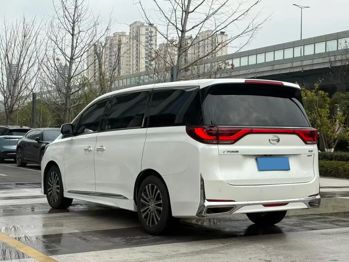 2021 GAC Trumpchi M8 2.0T 252HP L4 8AT,autocango,china used car exporter,china ev exporter,chinese used car exporter,chinese used ev exporter