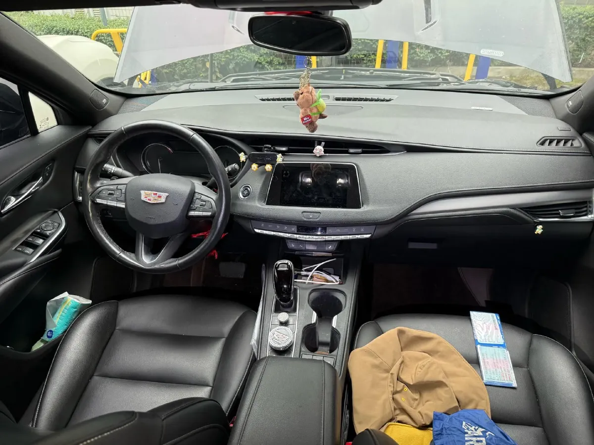 2020 Cadillac XT4 2.0T 237HP L4 9AT,autocango,china used car exporter,china ev exporter,chinese used car exporter,chinese used ev exporter