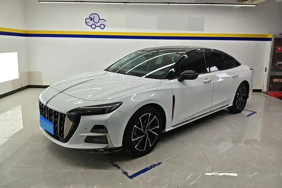 2024 HongQi H6 2.0T 224HP L4 8AT,autocango,china used car exporter,china ev exporter,chinese used car exporter,chinese used ev exporter