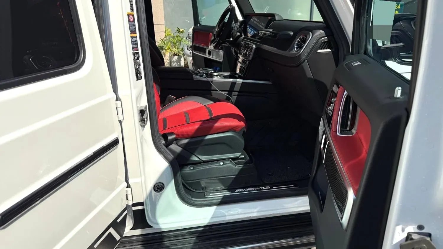 2022 ChangAn UNI-V 1.5T 188HP L4 7DCT,autocango,china used car exporter,china ev exporter,chinese used car exporter,chinese used ev exporter