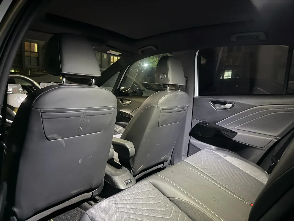 2024 Volkswagen ID.3 BEV 52.8KWH,autocango,china used car exporter,china ev exporter,chinese used car exporter,chinese used ev exporter