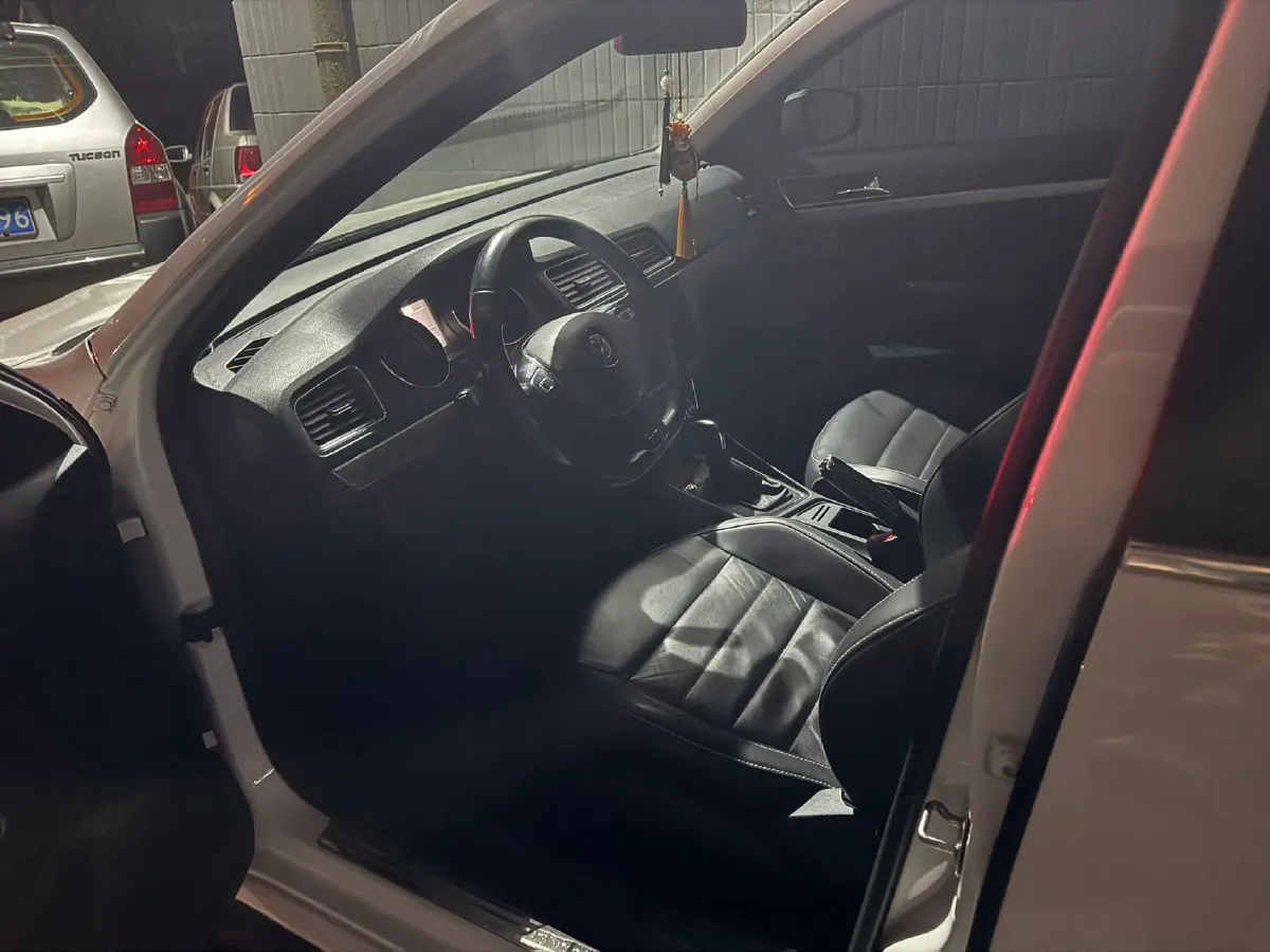 2017 Buick Excelle 1.5L 114HP L4 6AT,autocango,china used car exporter,china ev exporter,chinese used car exporter,chinese used ev exporter