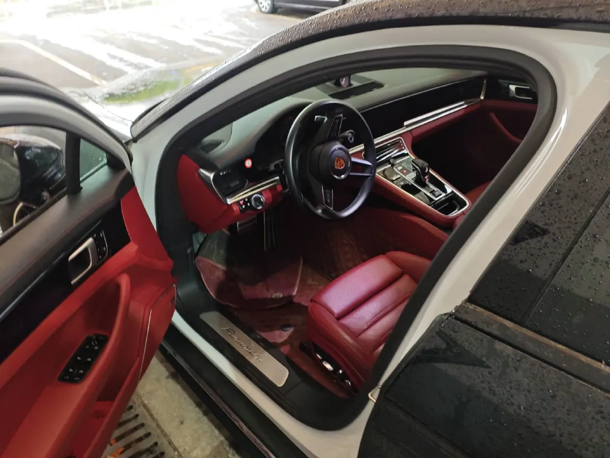 2021 Porsche Panamera 2.9T 330HP V6 8DCT,autocango,china used car exporter,china ev exporter,chinese used car exporter,chinese used ev exporter