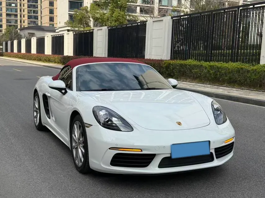 2018 Porsche 718 2.0T 250HP H4 7DCT,autocango,china used car exporter,china ev exporter,chinese used car exporter,chinese used ev exporter
