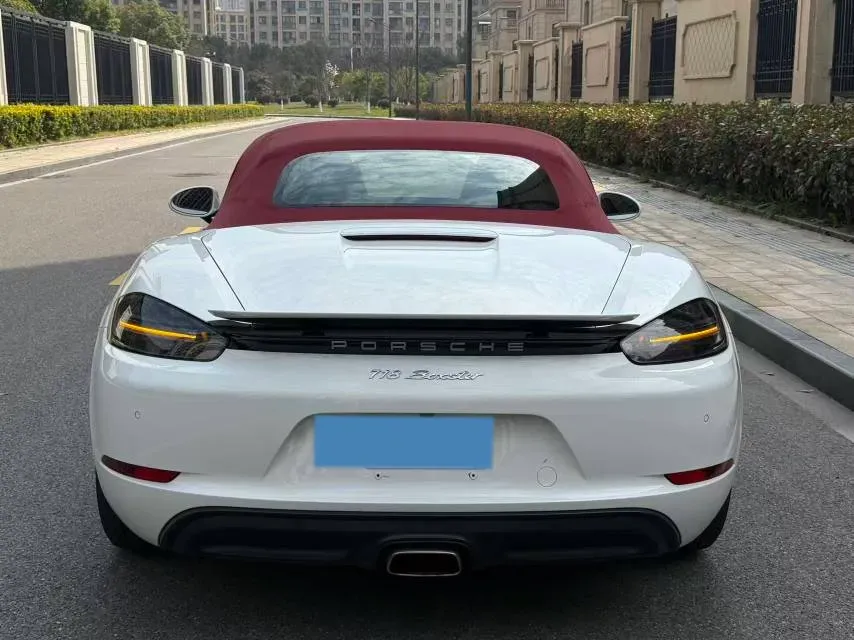 2018 Porsche 718 2.0T 250HP H4 7DCT,autocango,china used car exporter,china ev exporter,chinese used car exporter,chinese used ev exporter
