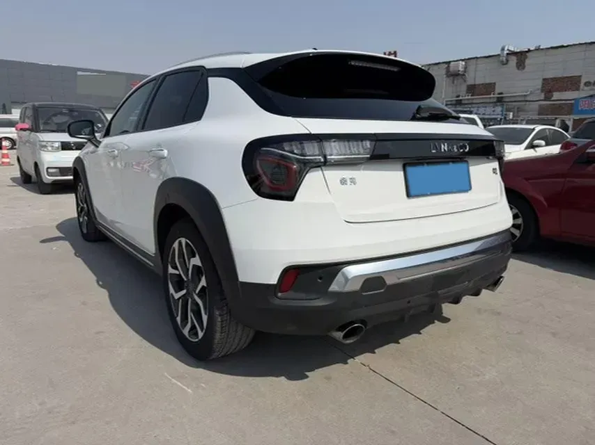 2018 Toyota C-HR 2.0L 171HP L4 CVT,autocango,china used car exporter,china ev exporter,chinese used car exporter,chinese used ev exporter