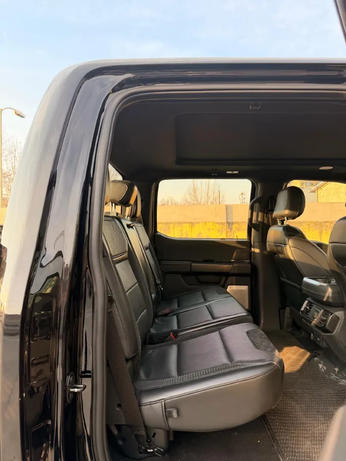 2023 Ford F-150 3.5T 423HP V6 10AT,autocango,china used car exporter,china ev exporter,chinese used car exporter,chinese used ev exporter