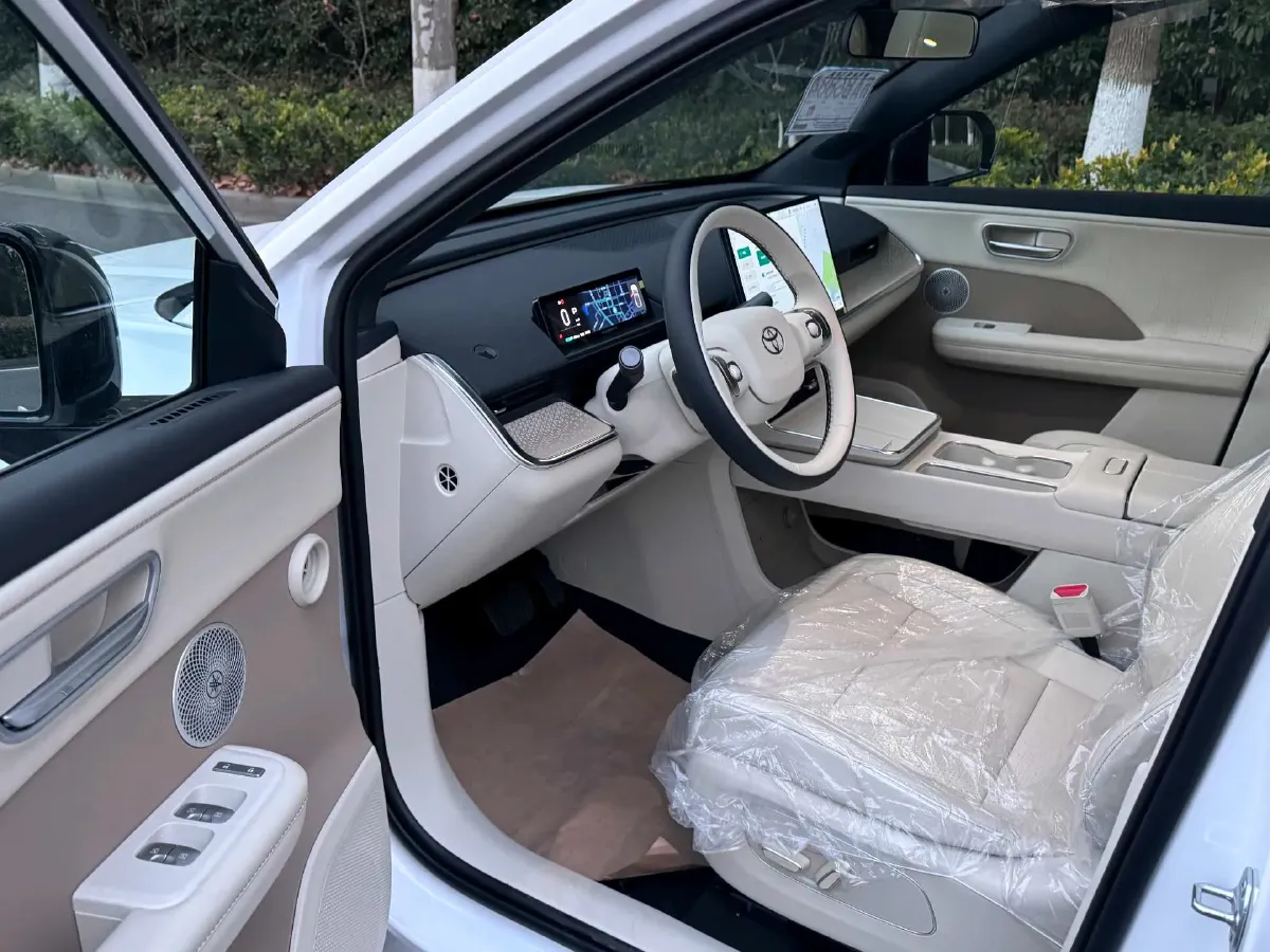 2025 Toyota BZ3X BEV 58.37KWH,autocango,china used car exporter,china ev exporter,chinese used car exporter,chinese used ev exporter