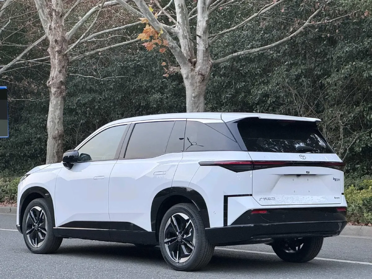 2025 Toyota BZ3X BEV 58.37KWH,autocango,china used car exporter,china ev exporter,chinese used car exporter,chinese used ev exporter