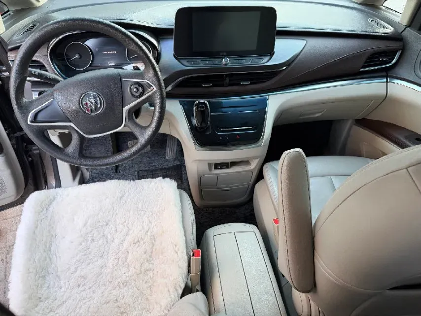 2022 Buick GL8 2.0T 237HP L4 9AT,autocango,china used car exporter,china ev exporter,chinese used car exporter,chinese used ev exporter
