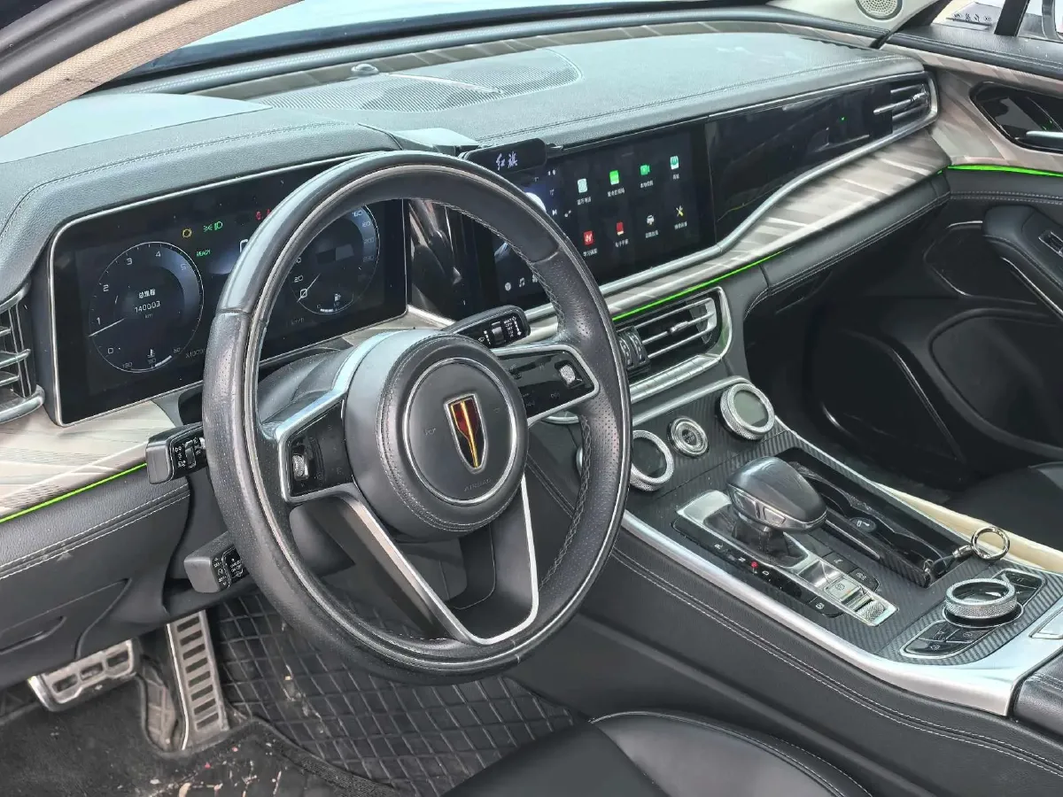 2020 HongQi H9 2.0T 252HP L4 7DCT,autocango,china used car exporter,china ev exporter,chinese used car exporter,chinese used ev exporter