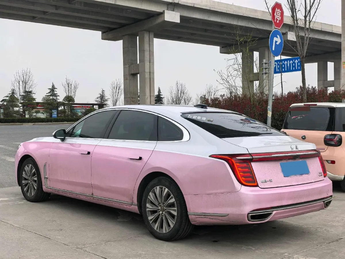 2020 HongQi H9 2.0T 252HP L4 7DCT,autocango,china used car exporter,china ev exporter,chinese used car exporter,chinese used ev exporter