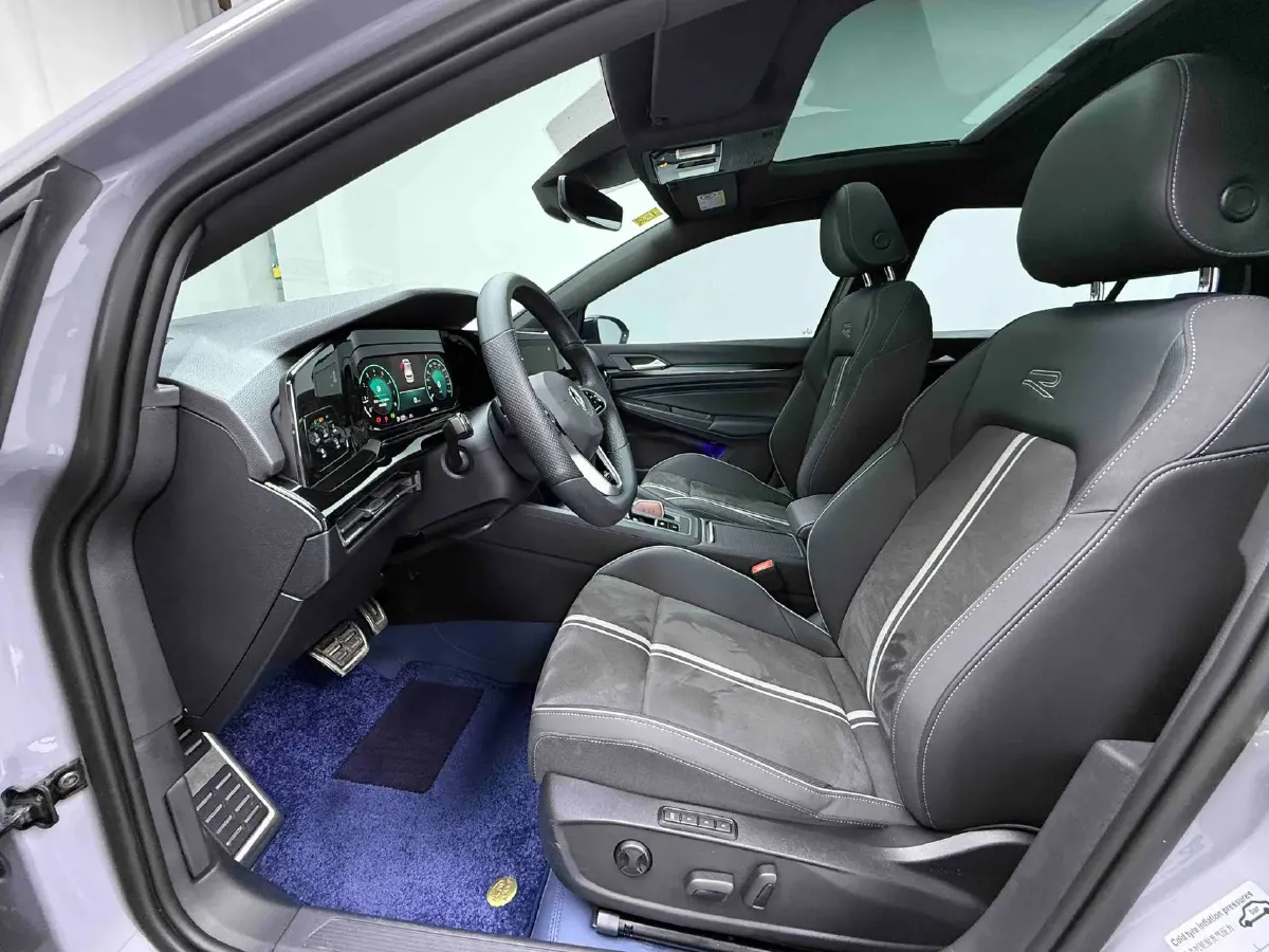 2023 Volkswagen Golf 1.4T 150HP L4 7DCT,autocango,china used car exporter,china ev exporter,chinese used car exporter,chinese used ev exporter