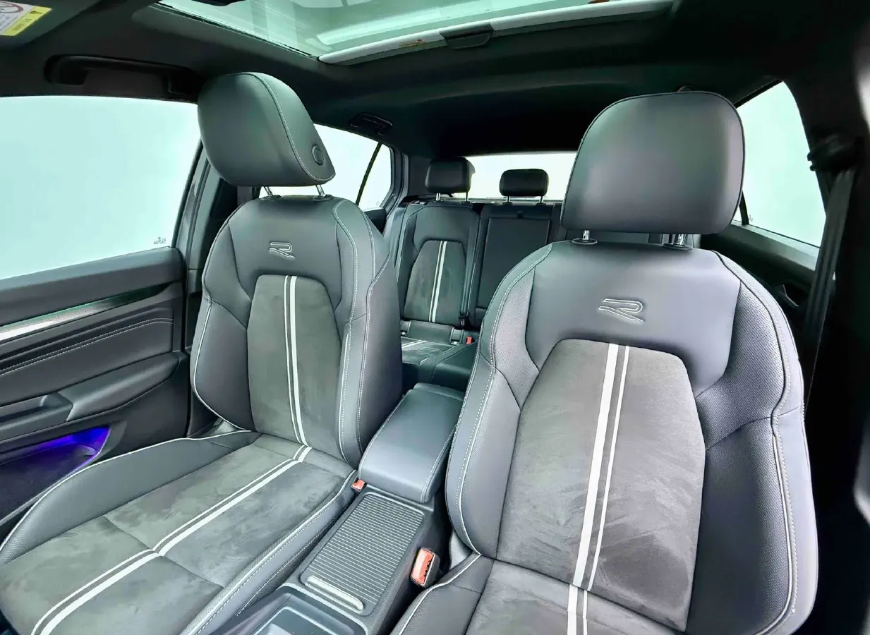 2023 Volkswagen Golf 1.4T 150HP L4 7DCT,autocango,china used car exporter,china ev exporter,chinese used car exporter,chinese used ev exporter