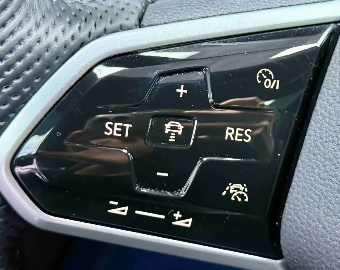 2023 Volkswagen Golf 1.4T 150HP L4 7DCT,autocango,china used car exporter,china ev exporter,chinese used car exporter,chinese used ev exporter