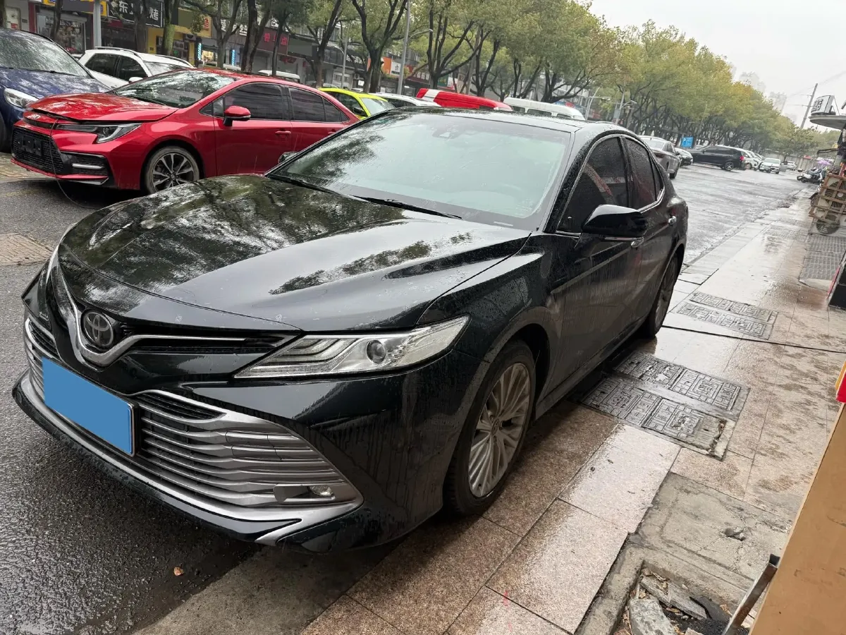 2019 Toyota Camry 2.5L 209HP L4 8AT,autocango,china used car exporter,china ev exporter,chinese used car exporter,chinese used ev exporter