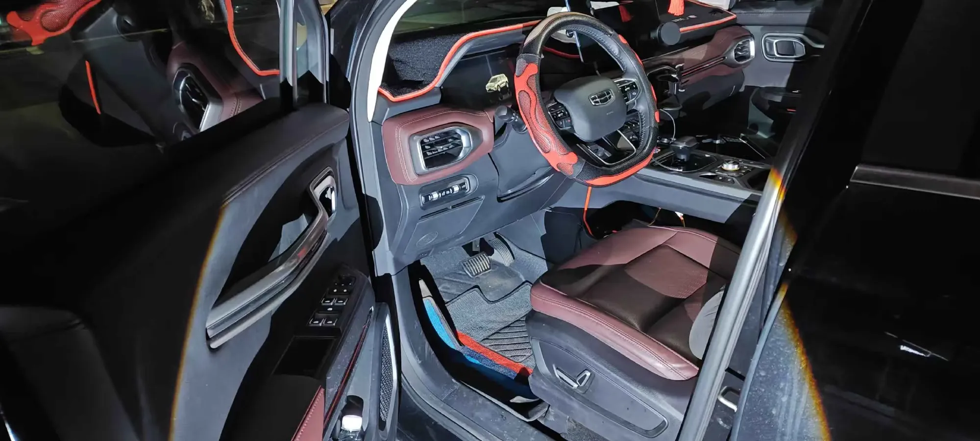 2022 Geely Okavango 1.8T 184HP L4 7DCT,autocango,china used car exporter,china ev exporter,chinese used car exporter,chinese used ev exporter