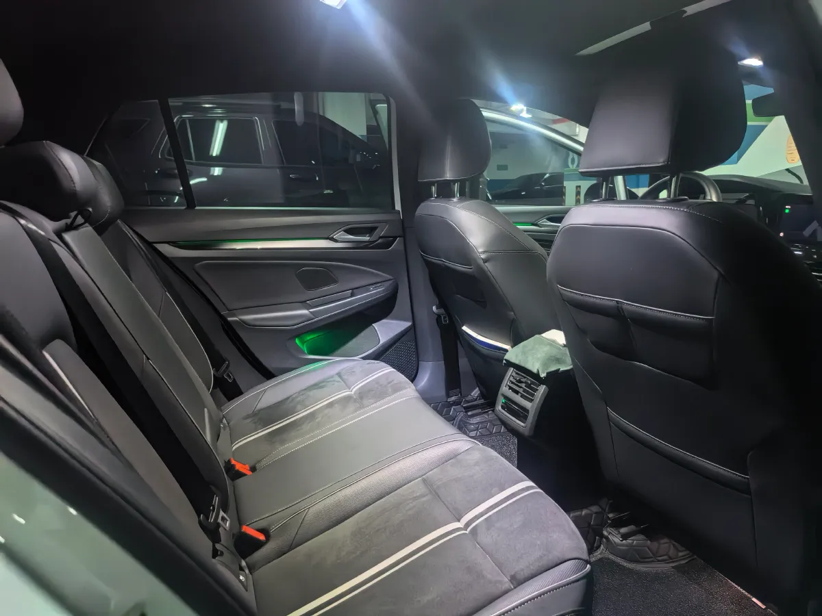 2021 Volkswagen Golf 1.4T 150HP L4 7DCT,autocango,china used car exporter,china ev exporter,chinese used car exporter,chinese used ev exporter