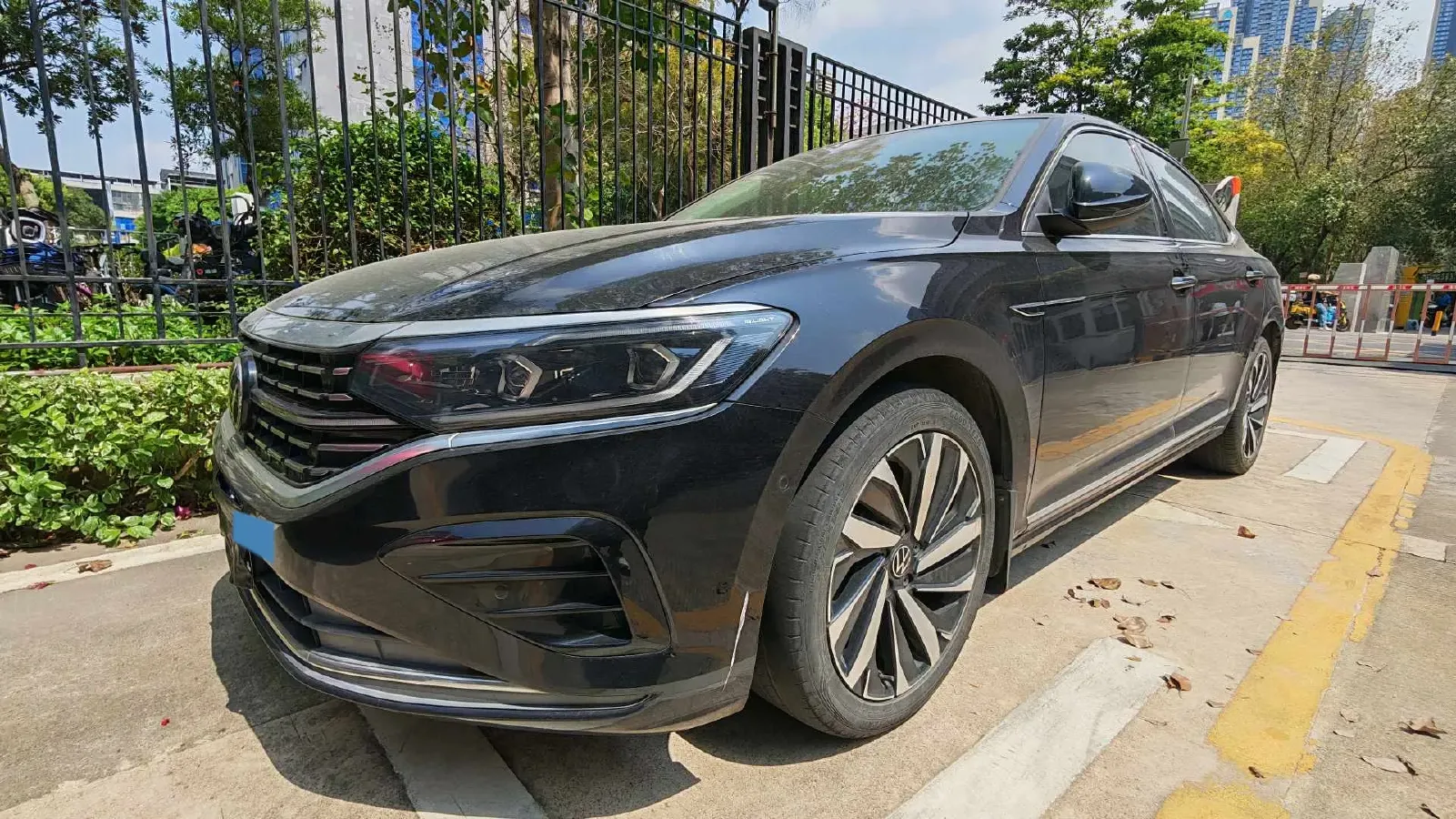 2022 Skoda Kodiak GT 2.0T 186HP L4 7DCT,autocango,china used car exporter,china ev exporter,chinese used car exporter,chinese used ev exporter