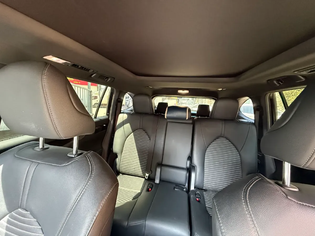 2022 Toyota Crown Kluger 2.5L 192HP L4 E-CVT Hybrid,autocango,china used car exporter,china ev exporter,chinese used car exporter,chinese used ev exporter