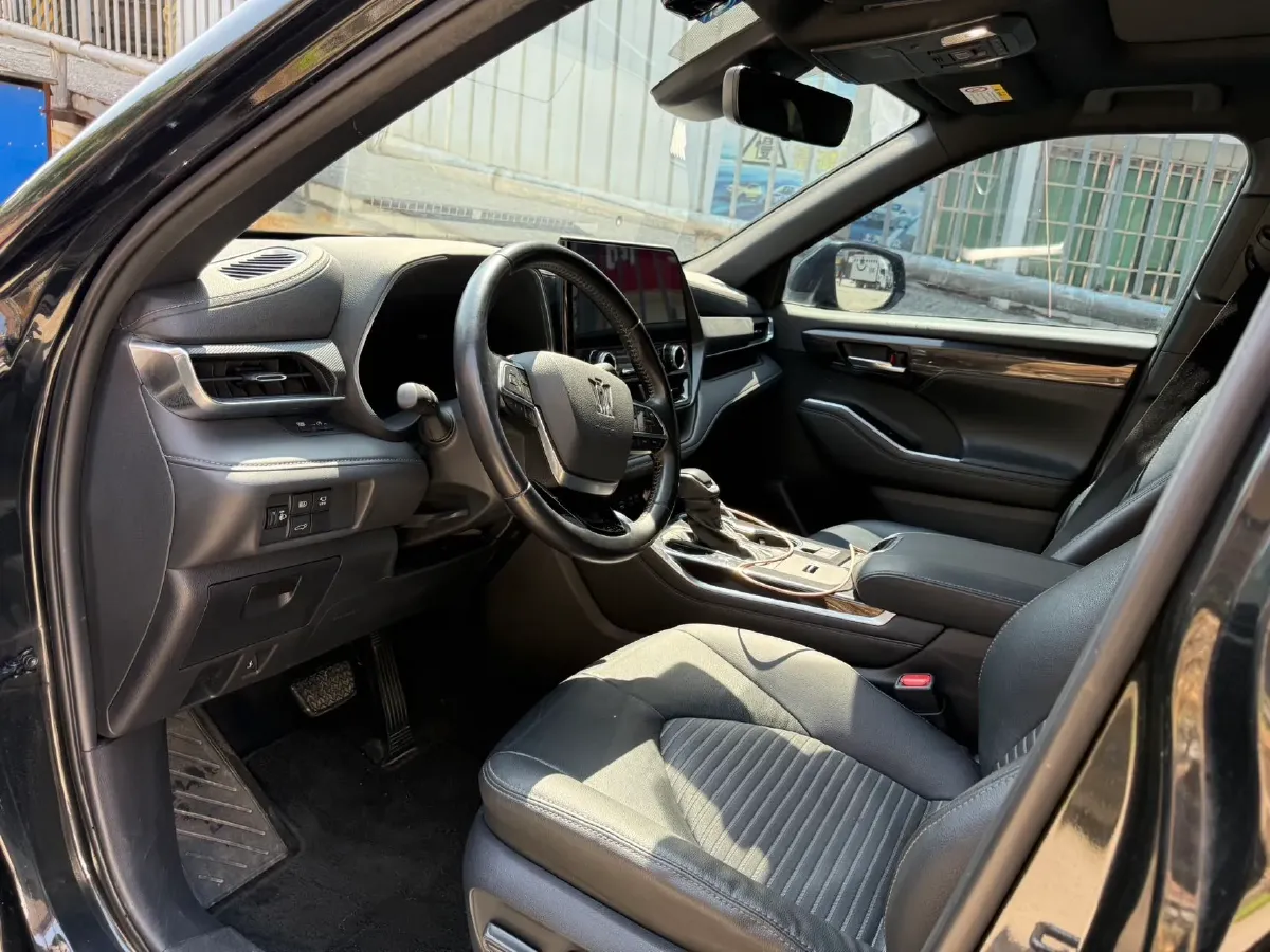 2022 Toyota Crown Kluger 2.5L 192HP L4 E-CVT Hybrid,autocango,china used car exporter,china ev exporter,chinese used car exporter,chinese used ev exporter