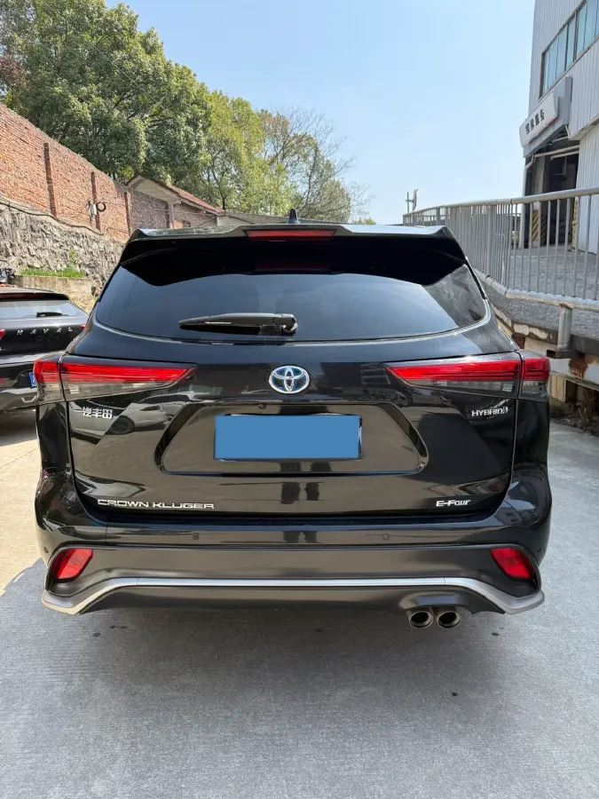 2022 Toyota Crown Kluger 2.5L 192HP L4 E-CVT Hybrid,autocango,china used car exporter,china ev exporter,chinese used car exporter,chinese used ev exporter