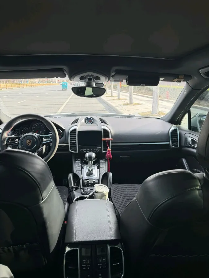 2016 Porsche Cayenne 3.0T 333HP V6 8AT,autocango,china used car exporter,china ev exporter,chinese used car exporter,chinese used ev exporter