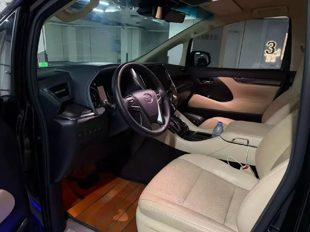 2020 Toyota Vellfire 2.5L 117HP L4 E-CVT Hybrid,autocango,china used car exporter,china ev exporter,chinese used car exporter,chinese used ev exporter