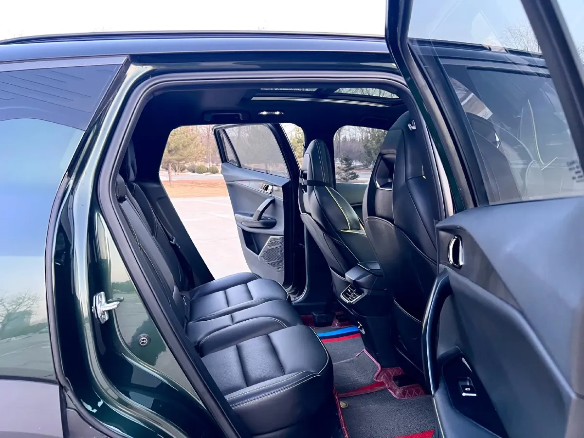 2023 LYNK&CO 06 1.5T 181HP L4 7DCT,autocango,china used car exporter,china ev exporter,chinese used car exporter,chinese used ev exporter