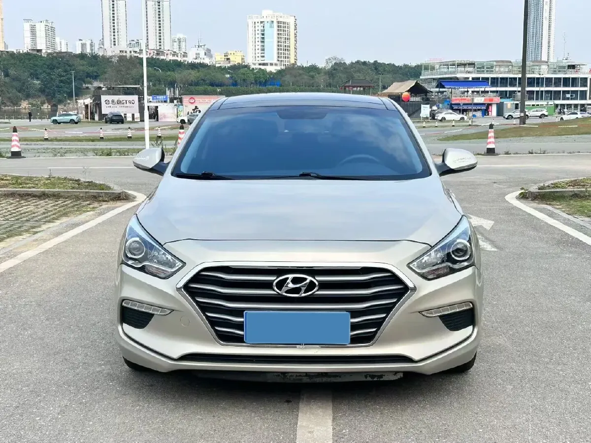 2017 Hyundai Mistra 1.8L 143HP L4 6AT,autocango,china used car exporter,china ev exporter,chinese used car exporter,chinese used ev exporter