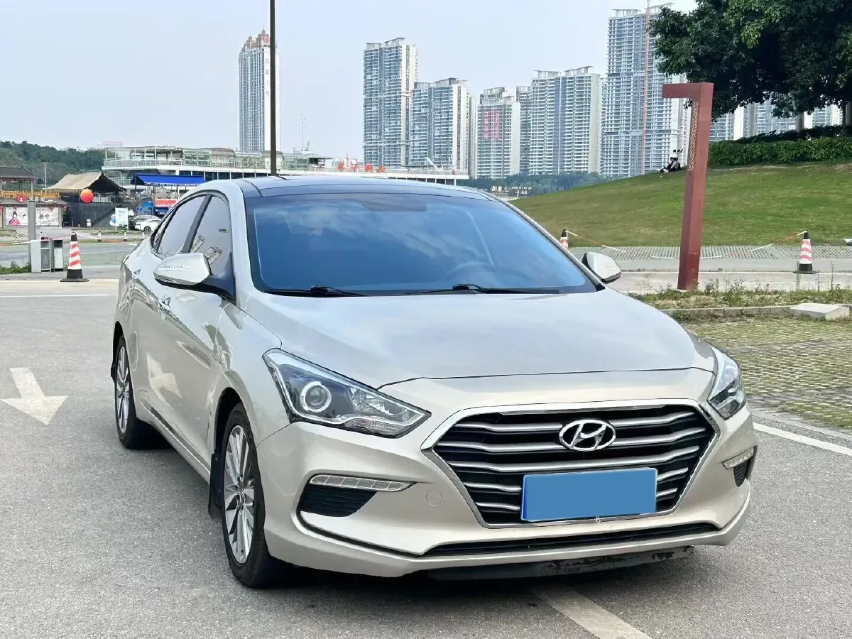 2017 Hyundai Mistra 1.8L 143HP L4 6AT,autocango,china used car exporter,china ev exporter,chinese used car exporter,chinese used ev exporter